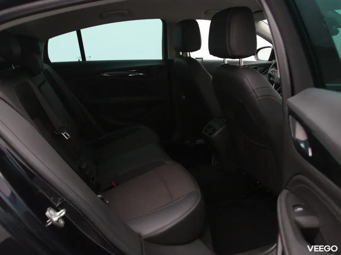 Opel Insignia 1.6 81kW