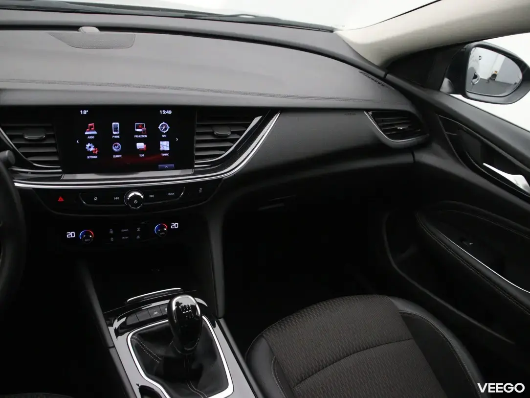 Opel Insignia 1.6 81kW