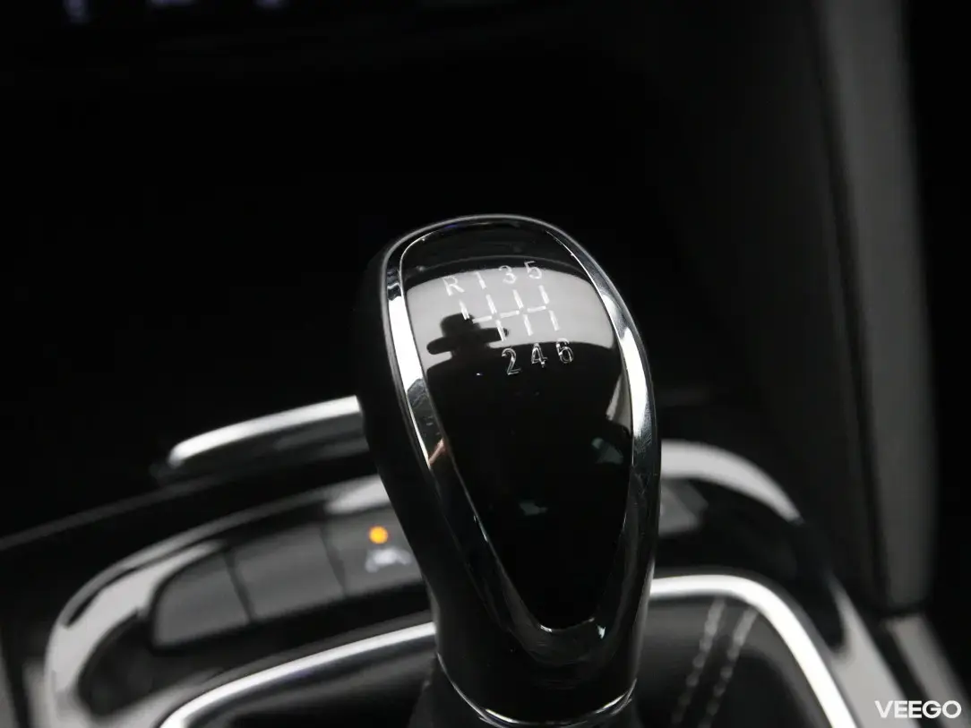 Opel Insignia 1.6 81kW