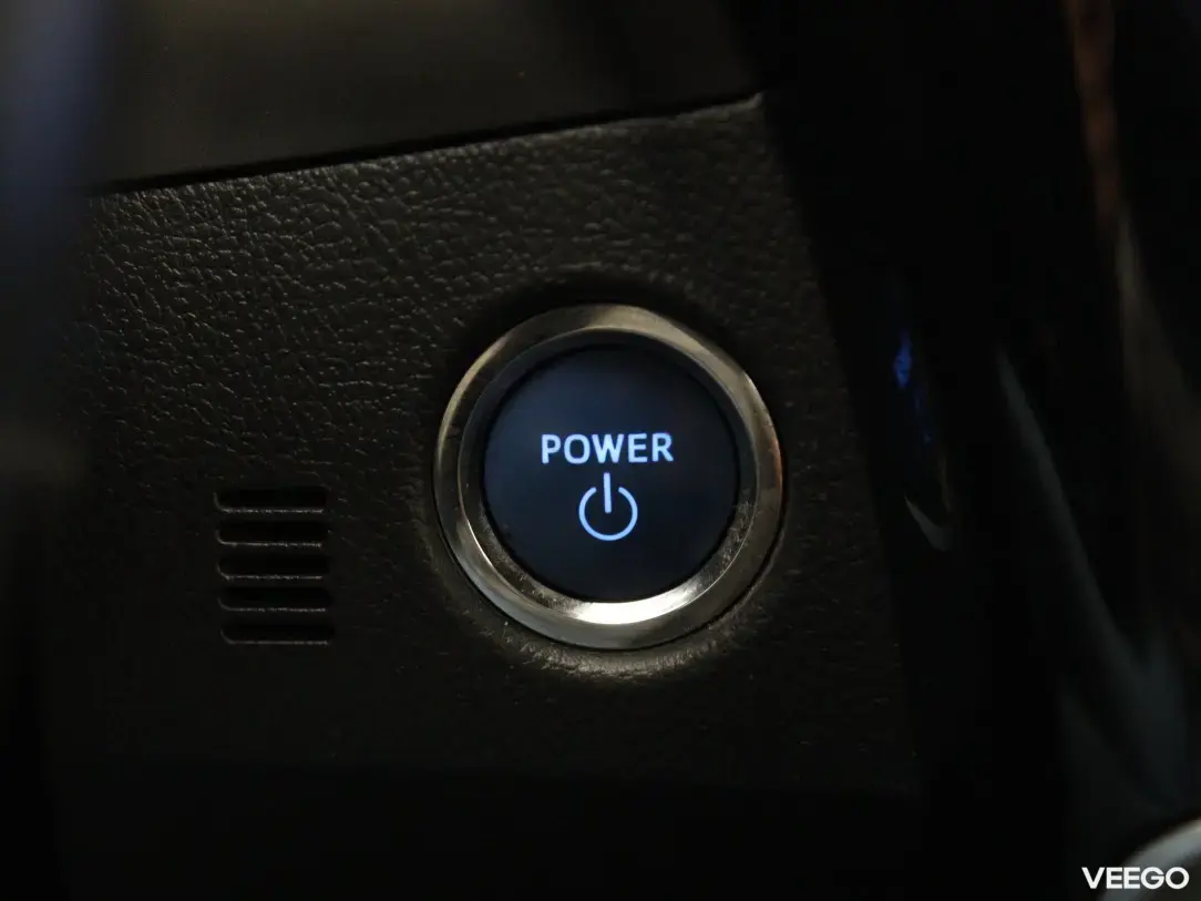 Toyota Auris 1.8 73kW