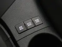 Toyota Auris 1.8 73kW thumbnail
