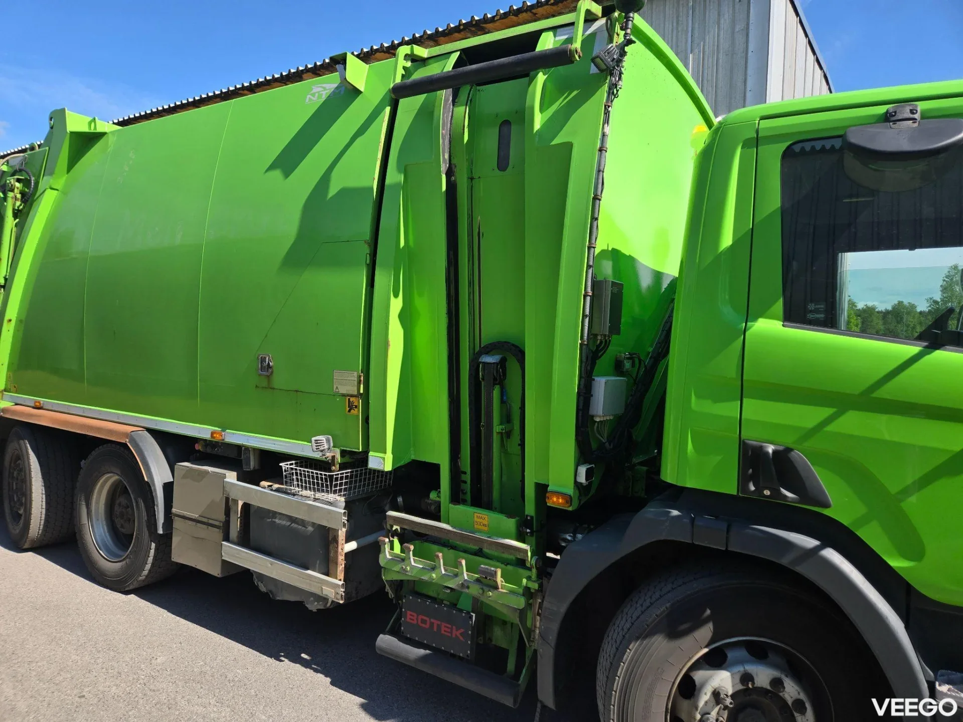 SCANIA P320 235kW
