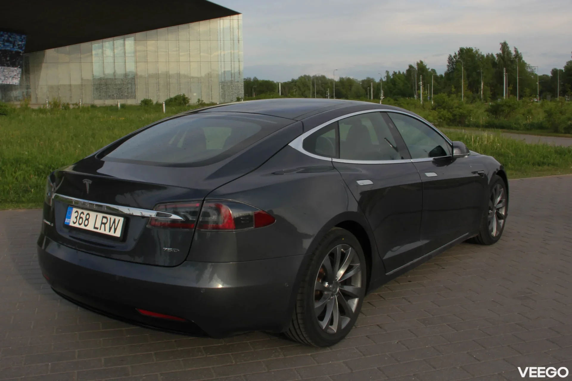 Tesla Model S 0.0 158kW