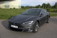 Tesla Model S 0.0 158kW thumbnail