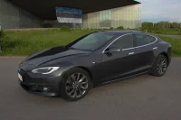 Tesla Model S 0.0 158kW thumbnail