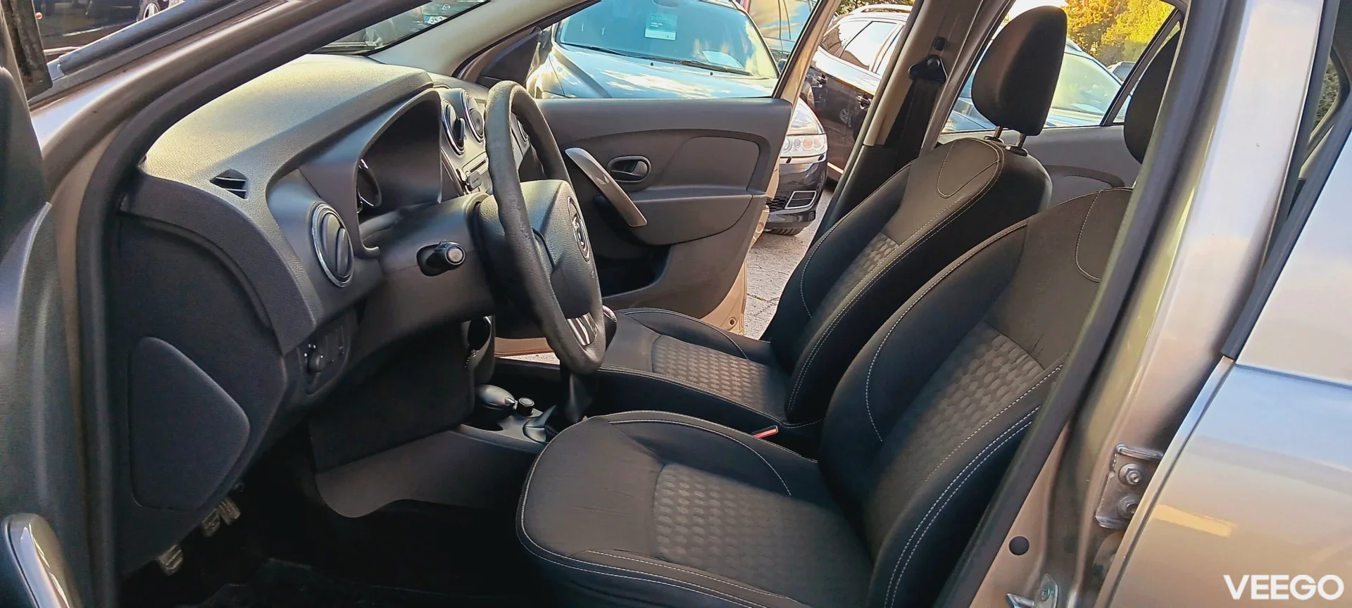 Dacia Logan 0.9 66kW