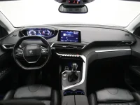Peugeot 5008 2 110kW thumbnail