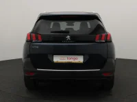 Peugeot 5008 2 110kW thumbnail