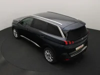 Peugeot 5008 2 110kW thumbnail