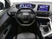 Peugeot 5008 2 110kW thumbnail