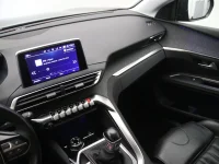 Peugeot 5008 2 110kW thumbnail
