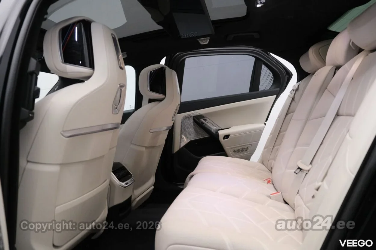 BMW i7 xDrive60 M Sportpakett Pro Executive 400kW
