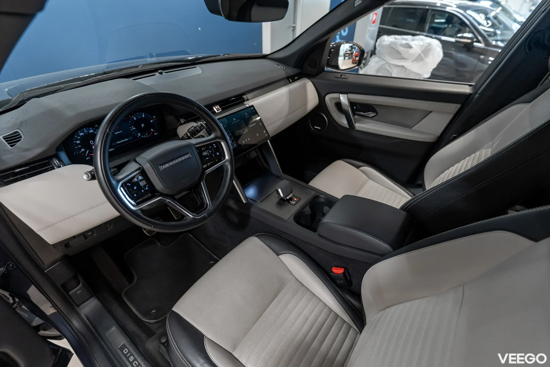 Land Rover Discovery Sport HSE 2.0 AWD 150kW 2 150kW