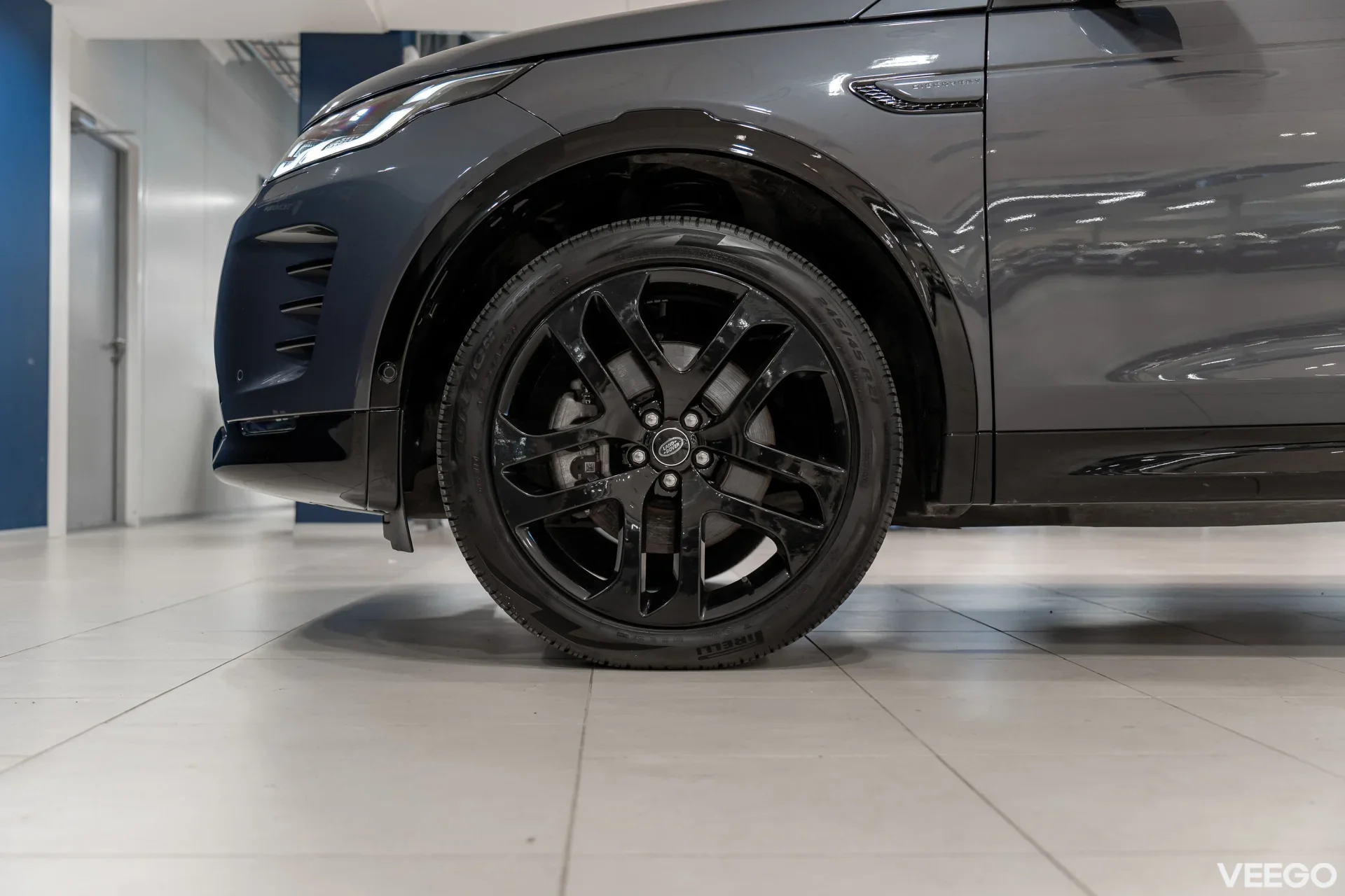 Land Rover Discovery Sport HSE 2.0 AWD 150kW 2 150kW