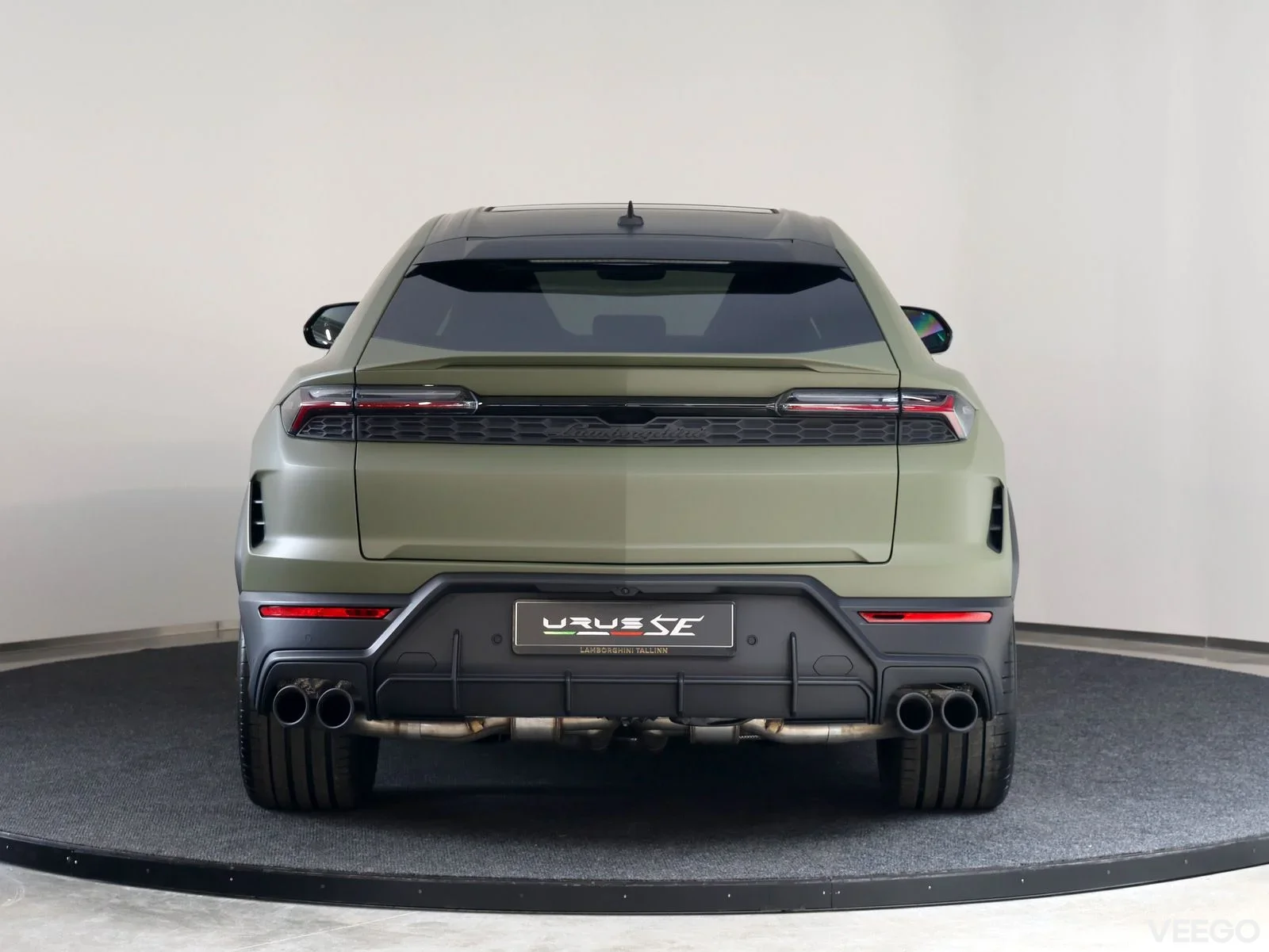 Lamborghini Urus - 4 588kW