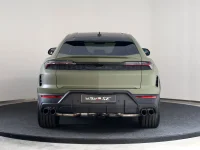 Lamborghini Urus - 4 588kW thumbnail