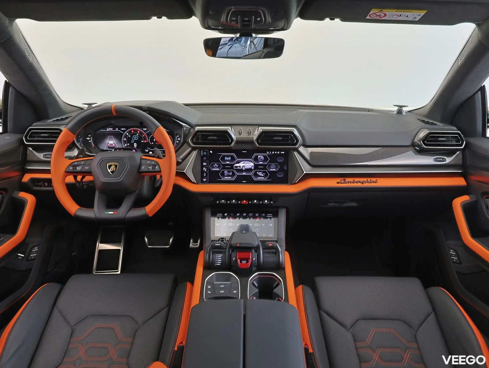 Lamborghini Urus - 4 588kW