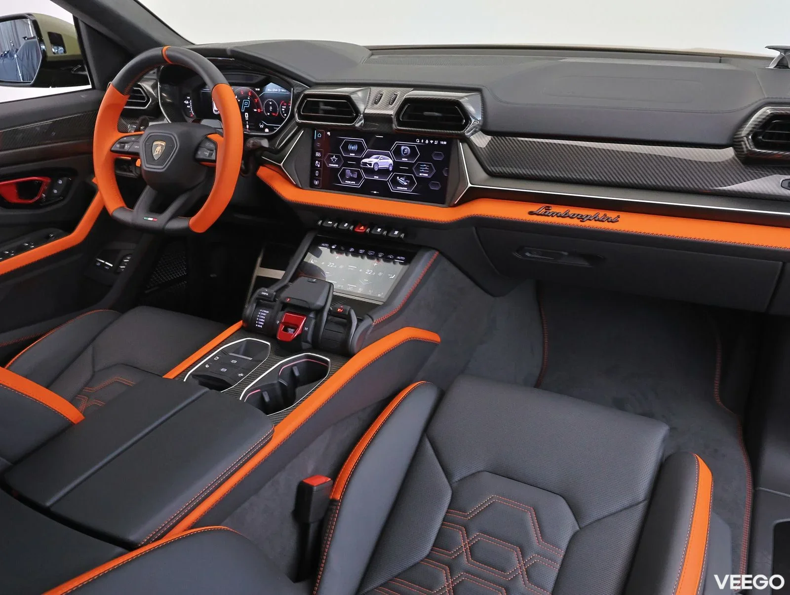 Lamborghini Urus - 4 588kW
