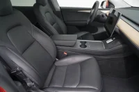Tesla Model Y Long Range Dual Motor AWD thumbnail