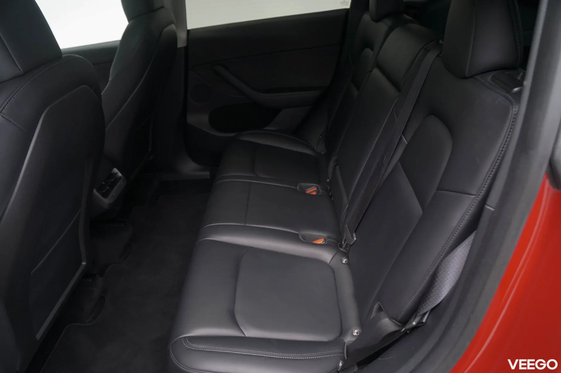 Tesla Model Y Long Range Dual Motor AWD