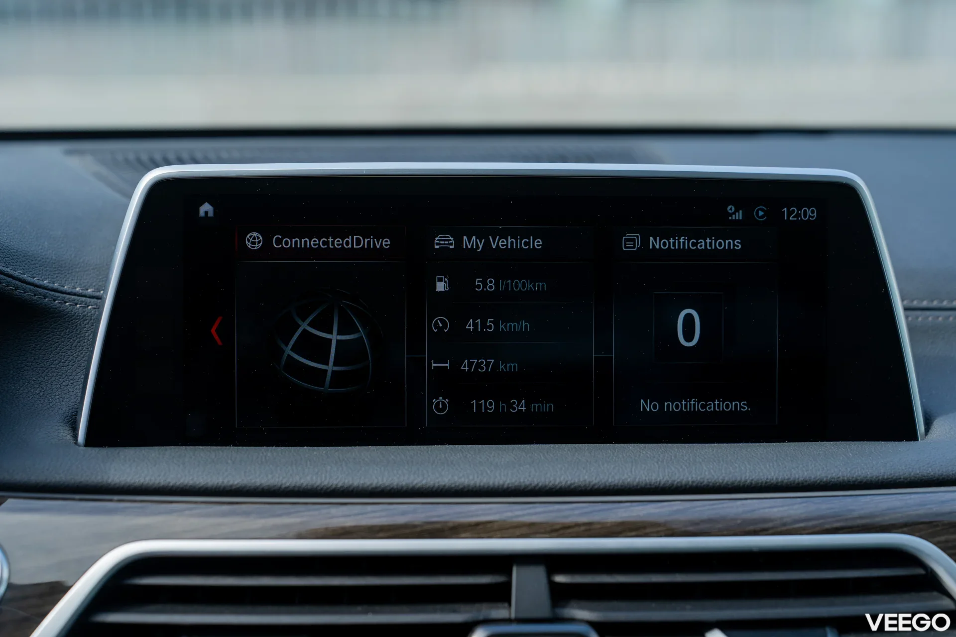 BMW 740 740E IPERFORMANCE 2.0 240kW