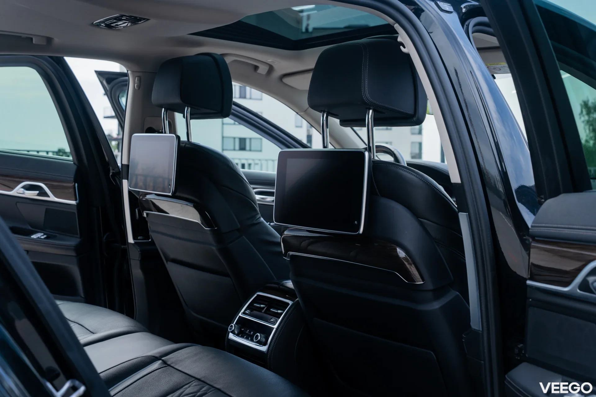 BMW 740 740E IPERFORMANCE 2.0 240kW