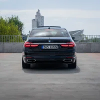 BMW 740 740E IPERFORMANCE 2.0 240kW thumbnail