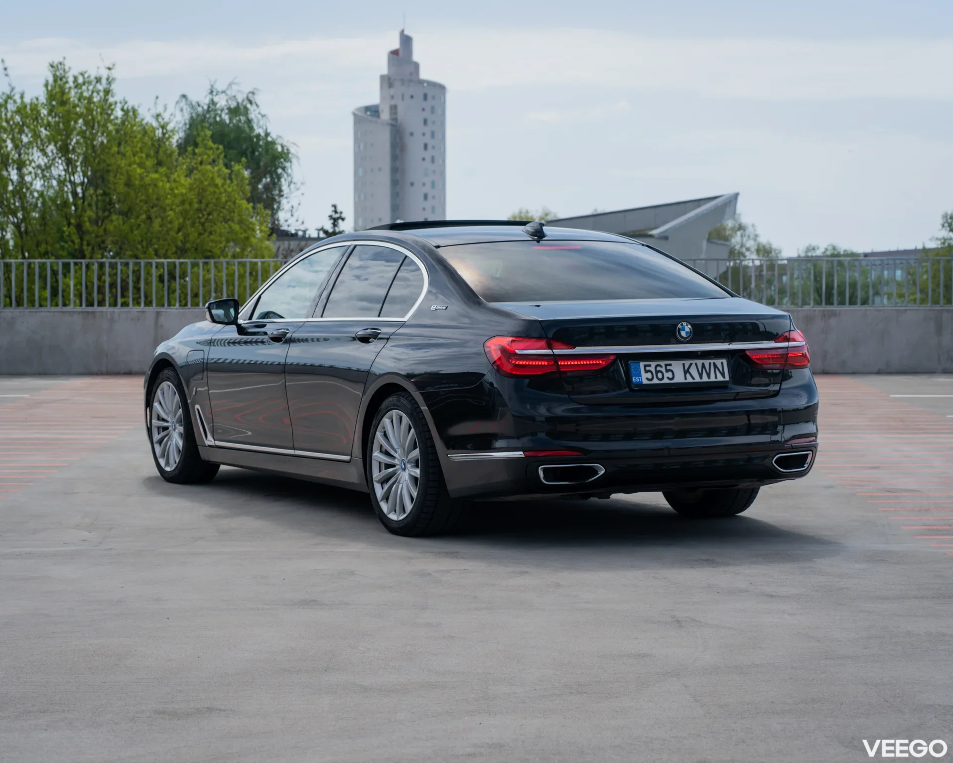 BMW 740 740E IPERFORMANCE 2.0 240kW