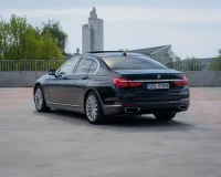 BMW 740 740E IPERFORMANCE 2.0 240kW thumbnail