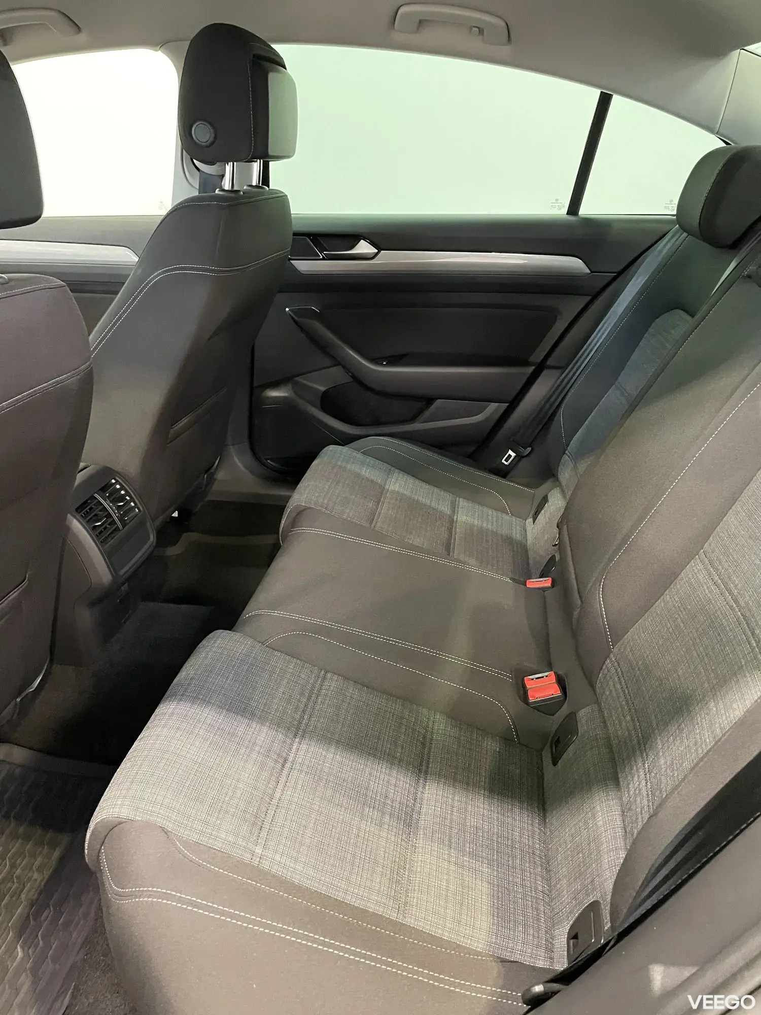 Volkswagen Passat Business 110kW
