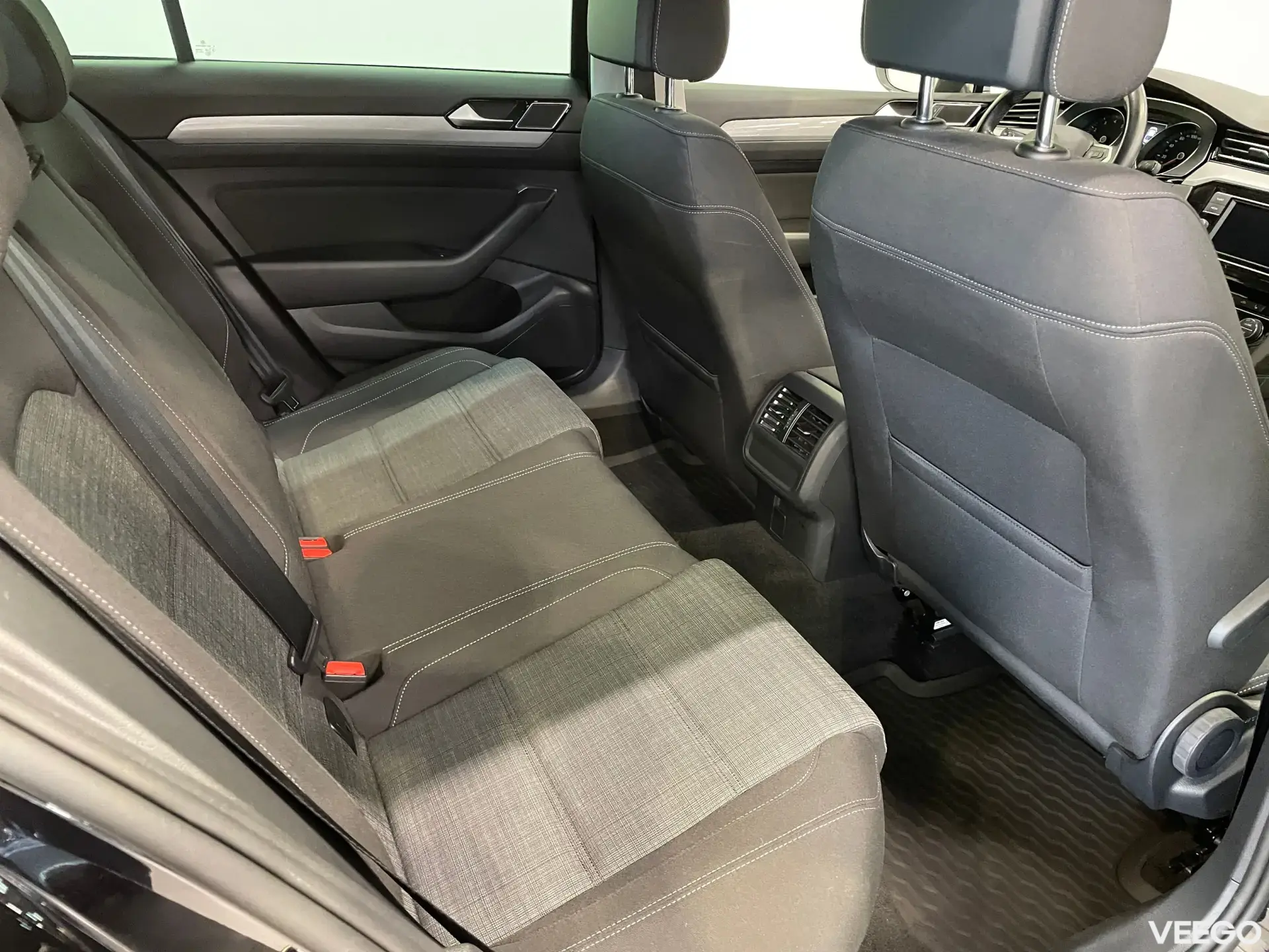 Volkswagen Passat Business 110kW