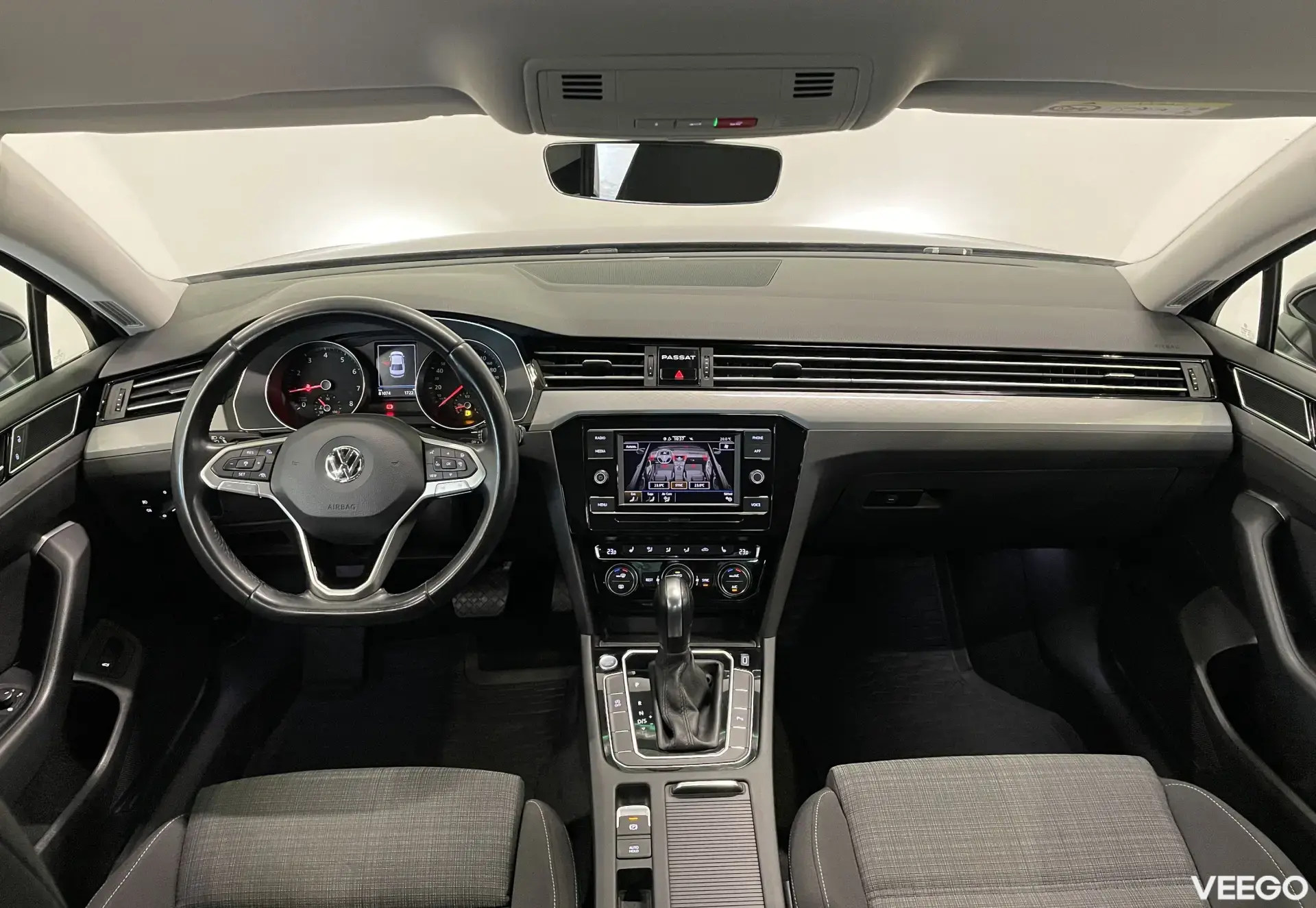 Volkswagen Passat Business 110kW