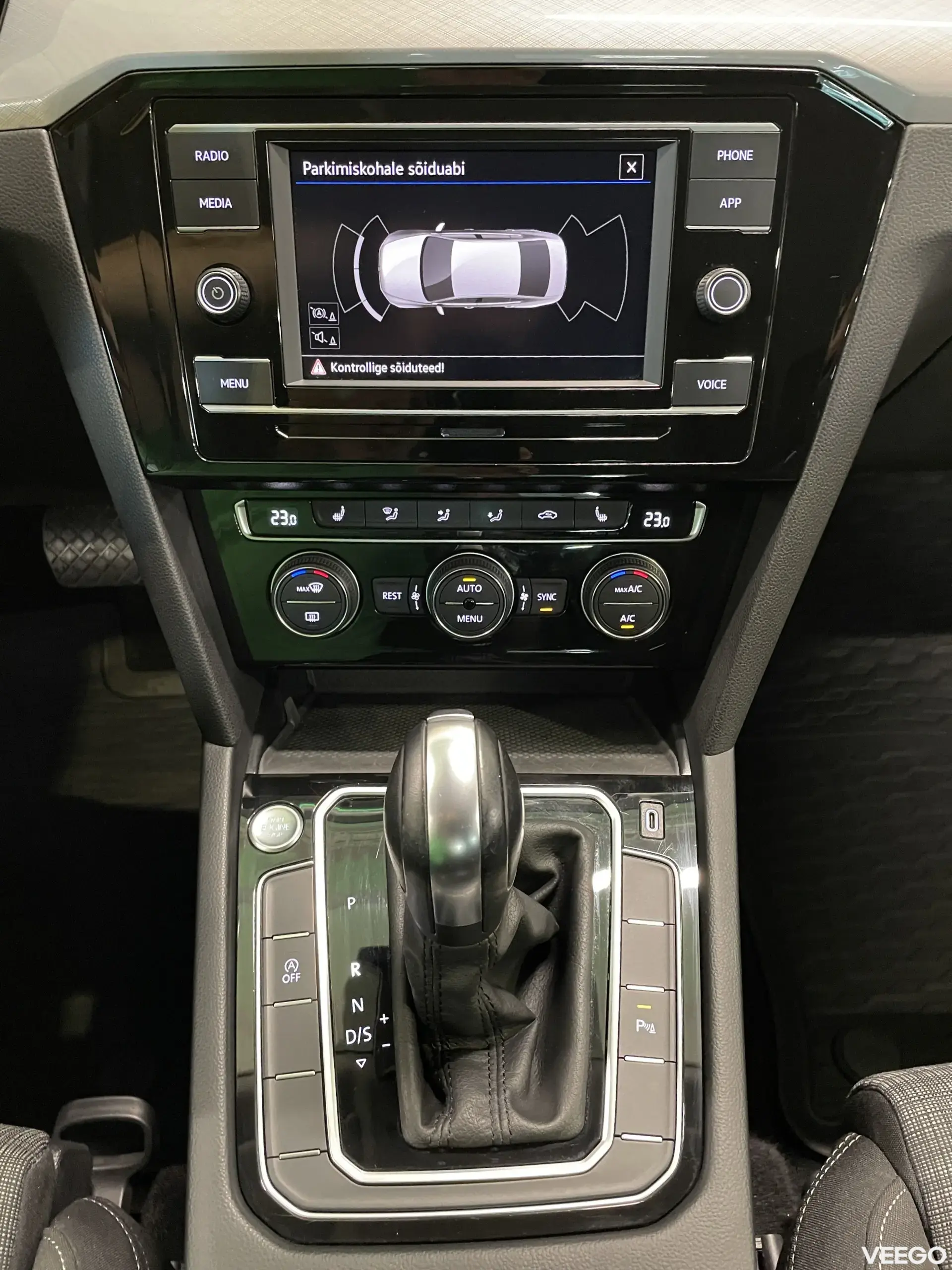 Volkswagen Passat Business 110kW