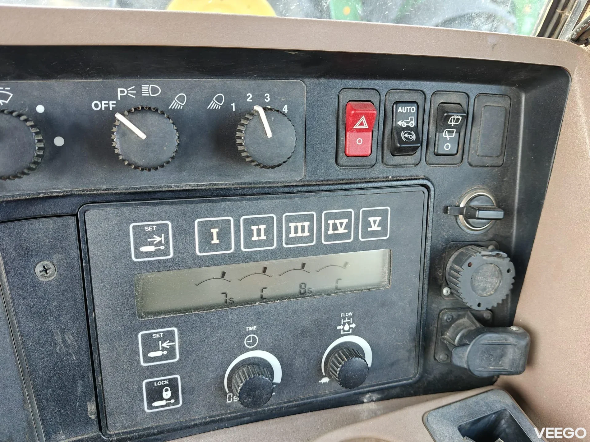 John Deere 8320 184kW