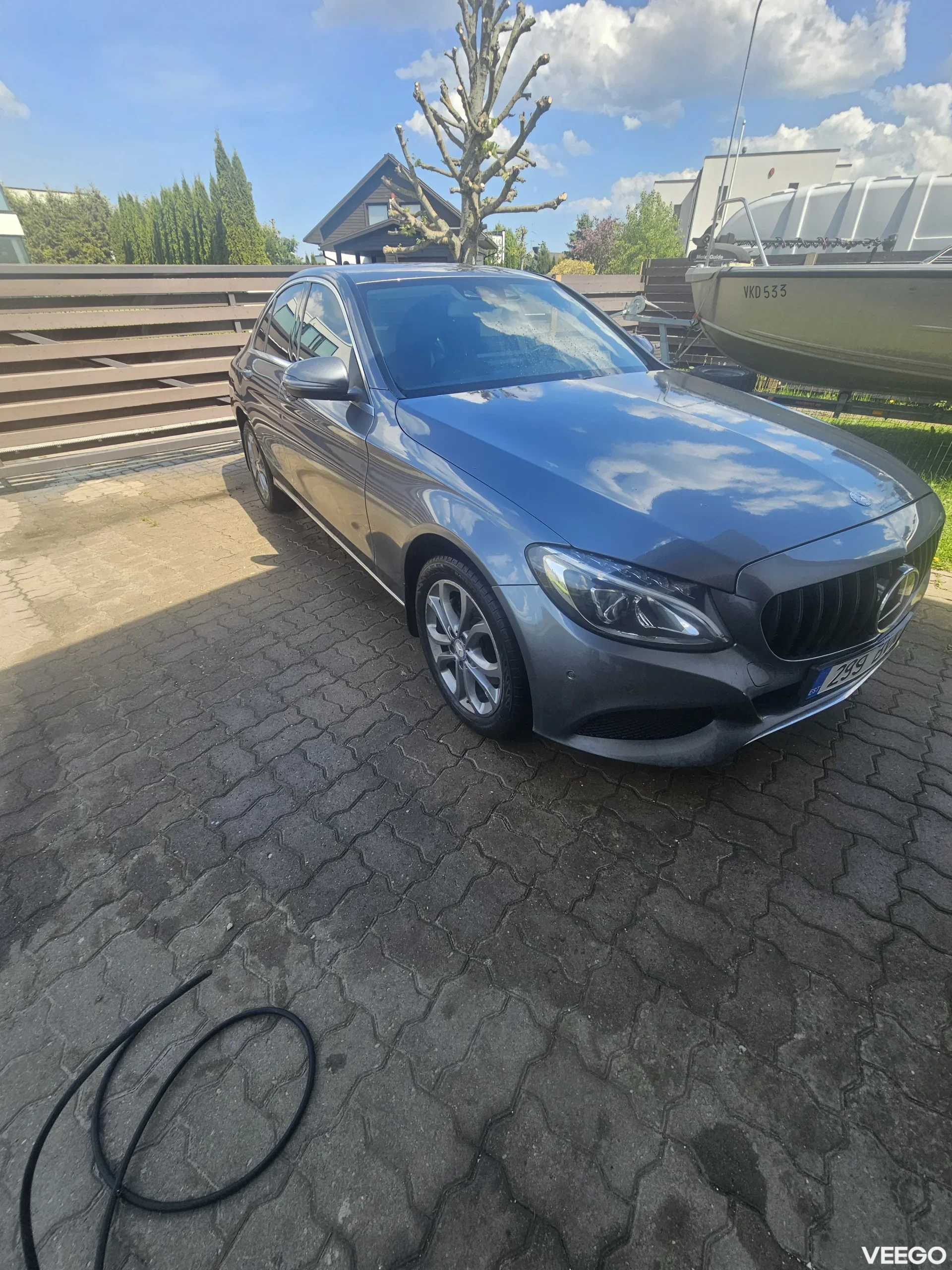 Mercedes-Benz C200 W205 2.0 135kW