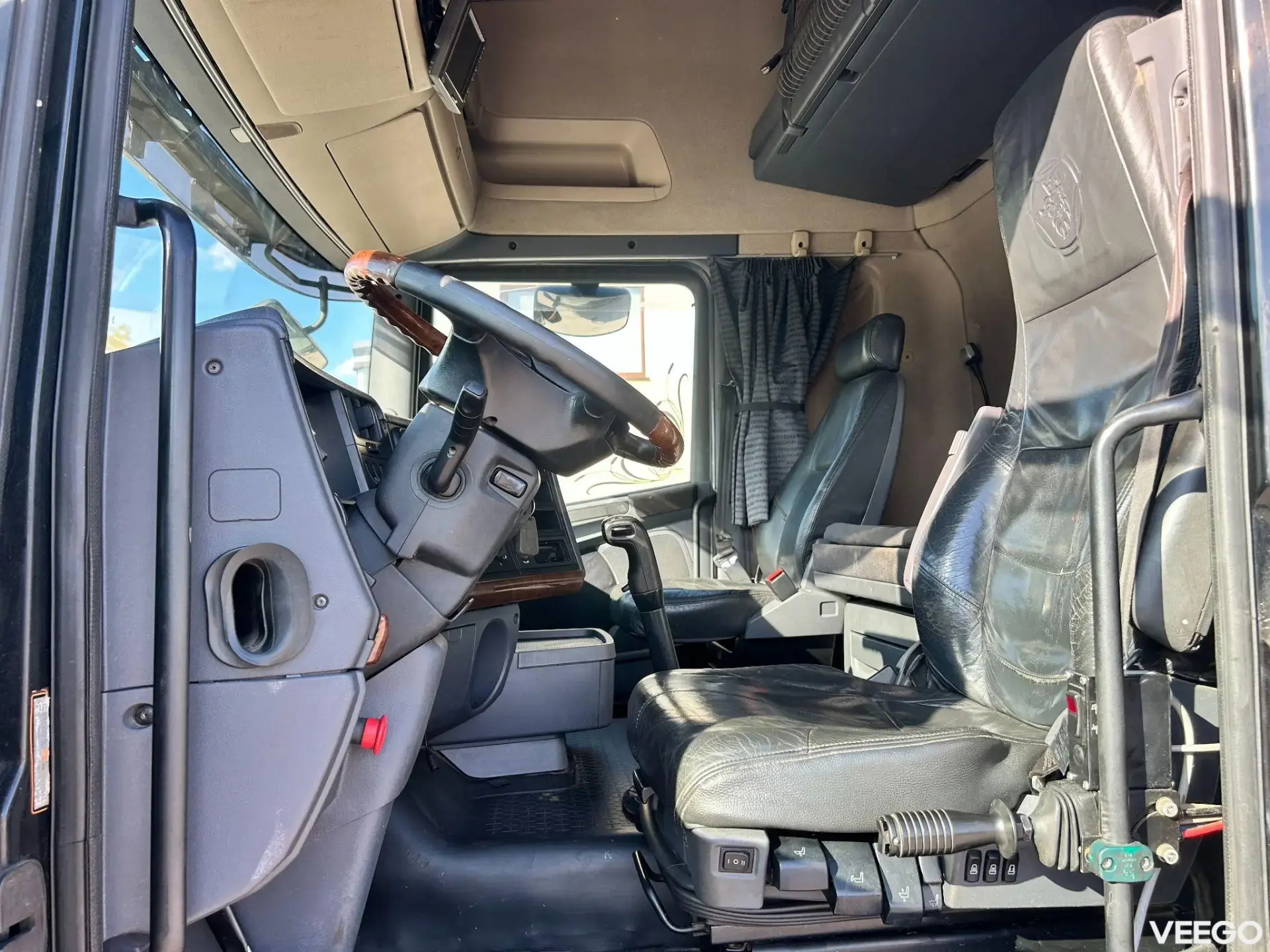 SCANIA R560 6X2 + RETARDER + HOOKLIFT 410kW