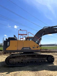 Volvo EC220EL 129kW thumbnail