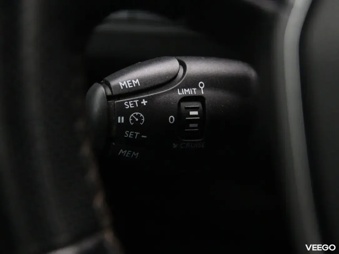 Peugeot 3008 1.5 96kW