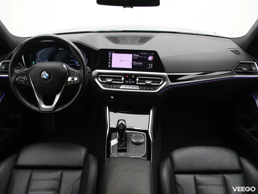 BMW 330 2 135kW