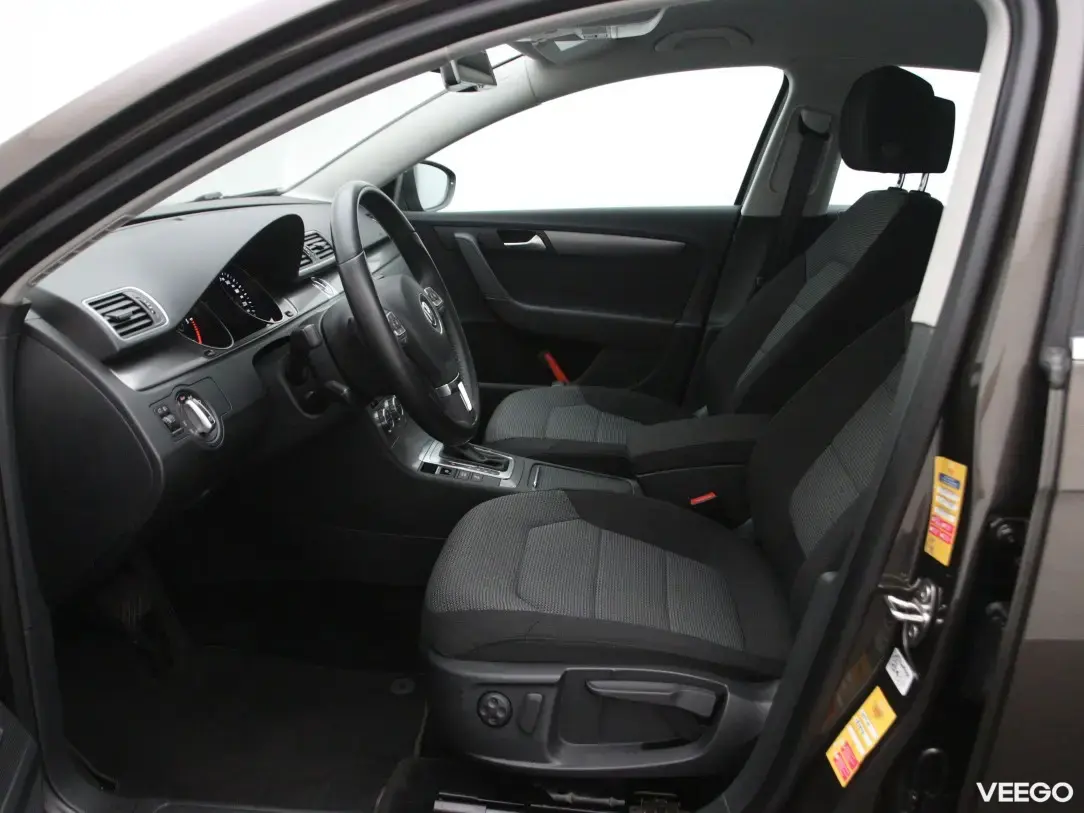 Volkswagen Passat 1.6 77kW