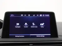 Peugeot 3008 1.5 96kW thumbnail