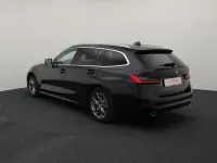 BMW 330 2 135kW thumbnail