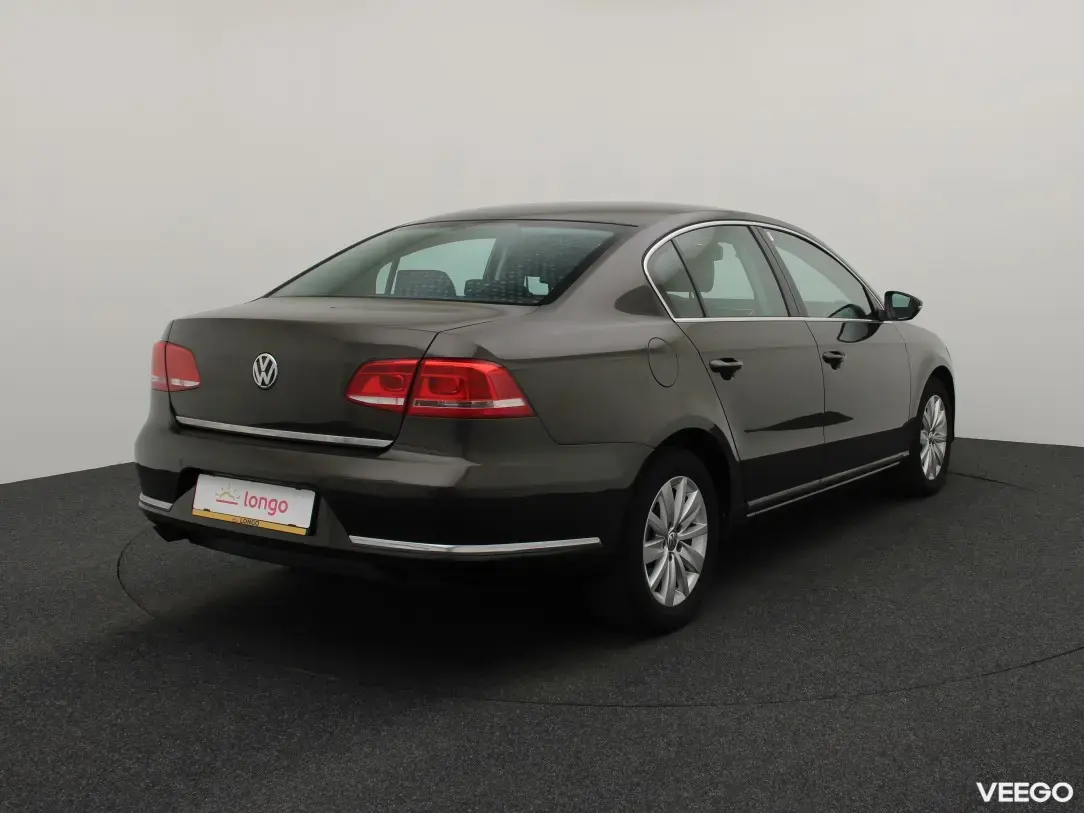 Volkswagen Passat 1.6 77kW