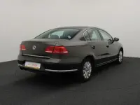 Volkswagen Passat 1.6 77kW thumbnail