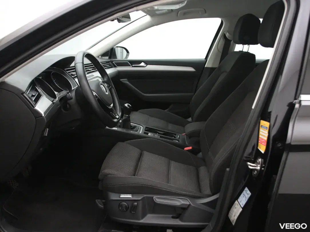 Volkswagen Passat 1.4 92kW