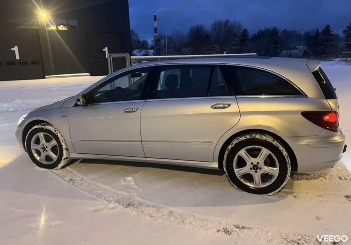 Mercedes-Benz R320 Long 3.0 165kW
