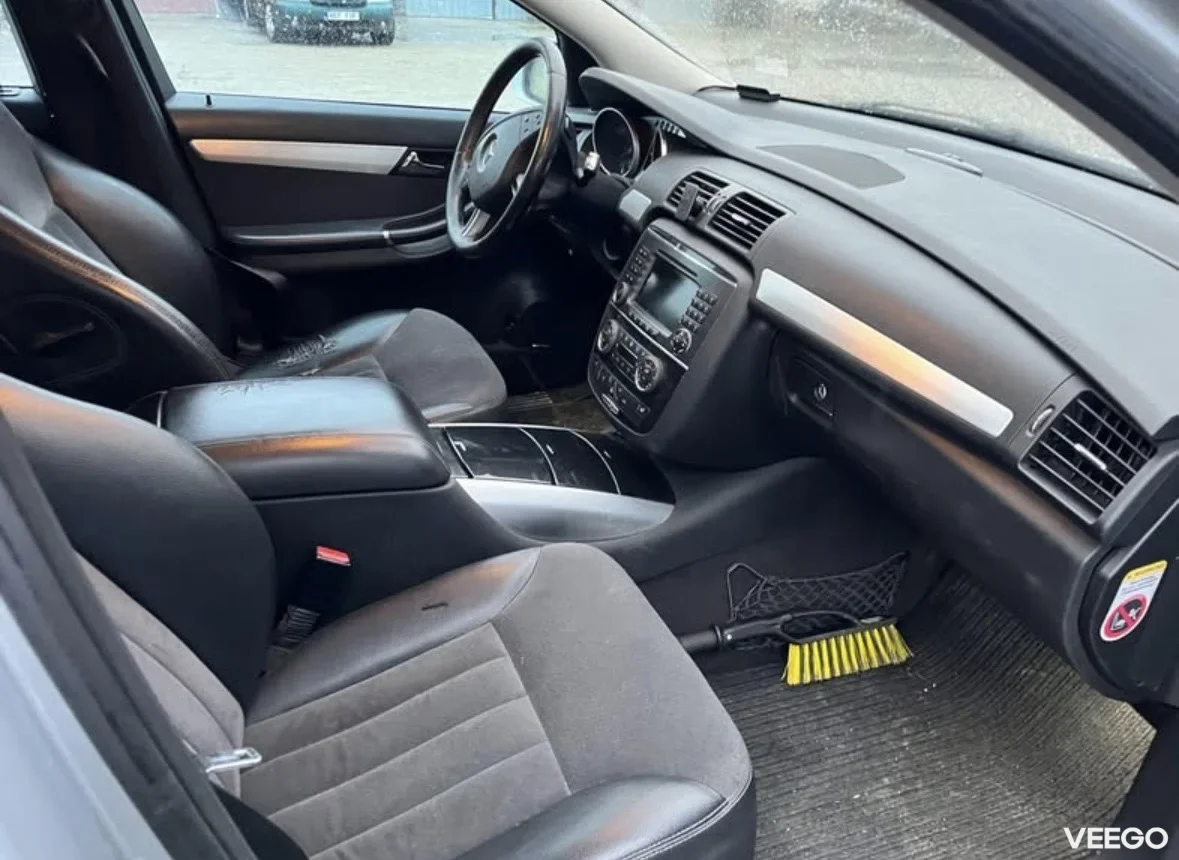 Mercedes-Benz R320 Long 3.0 165kW