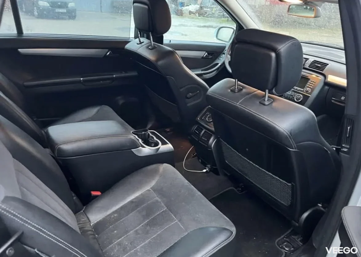 Mercedes-Benz R320 Long 3.0 165kW