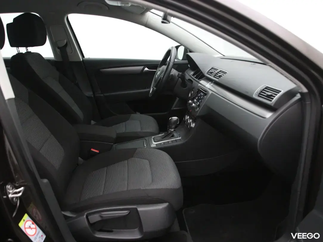 Volkswagen Passat 1.6 77kW