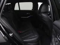 BMW 330 2 135kW thumbnail